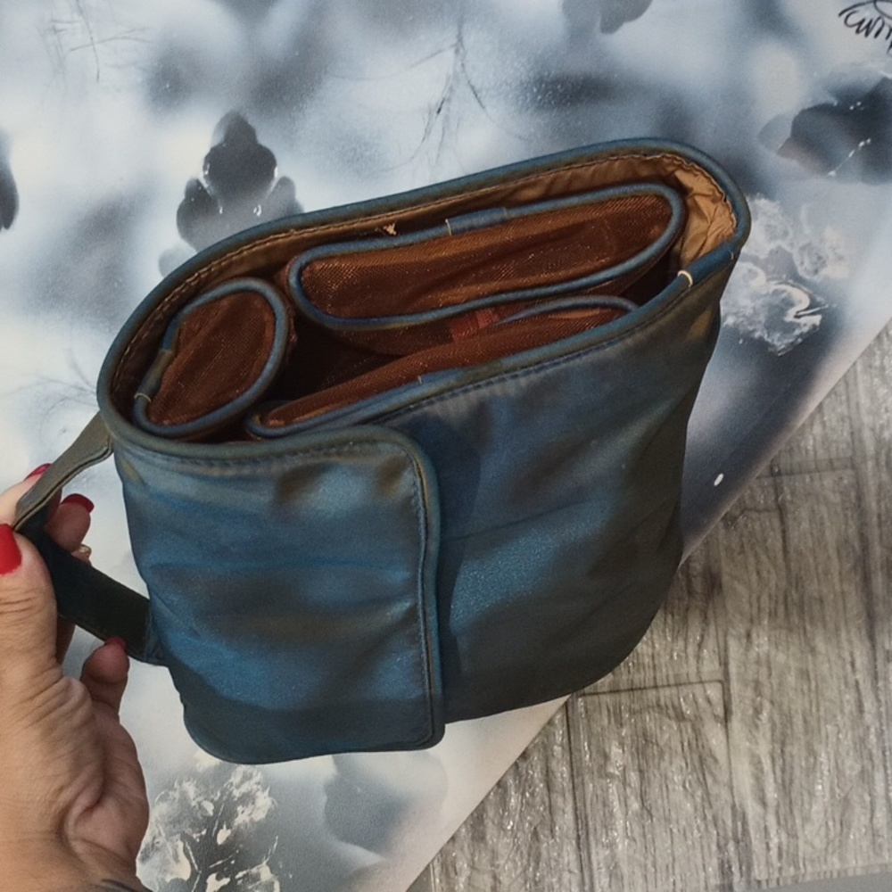 Portable Cosmetic Bag